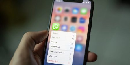 whatsapp and iphone